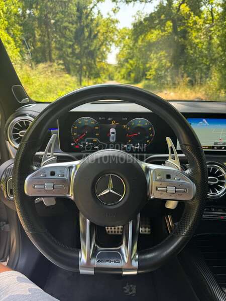 Mercedes Benz A 200 black AMG