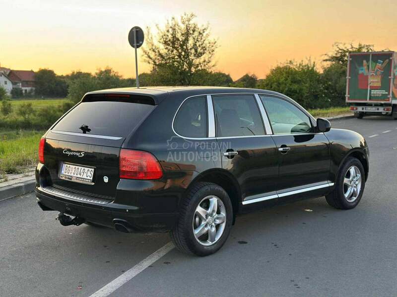 Porsche Cayenne 3.2 Swi//ss