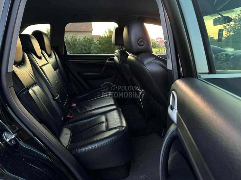 Porsche Cayenne 3.2 Swi//ss