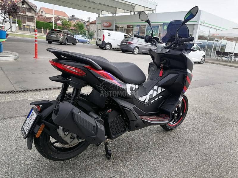 Aprilia SR GT 200 REPLICA NOV