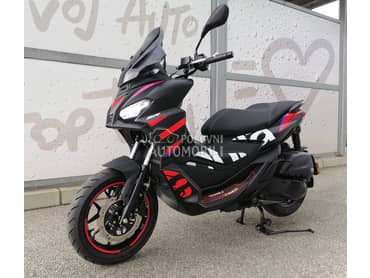 Aprilia SR GT 200 REPLICA