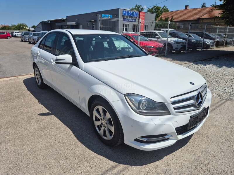 Mercedes Benz C 200 Elegance