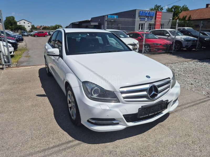 Mercedes Benz C 200 Elegance
