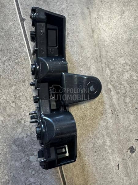 desni rub i nosac branik