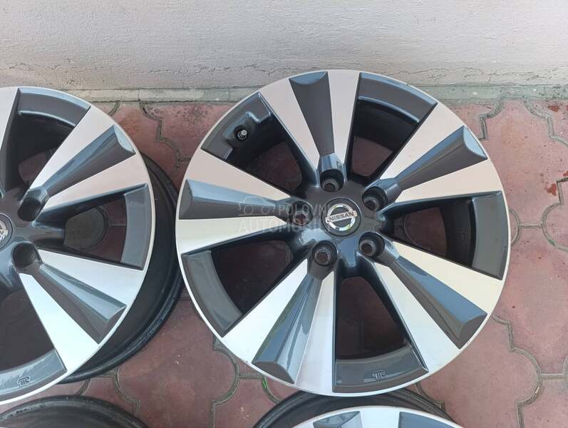 Aluminijumske felne  17" 5 x 114.3