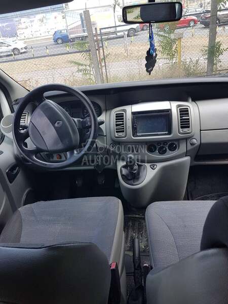 Renault Trafic 