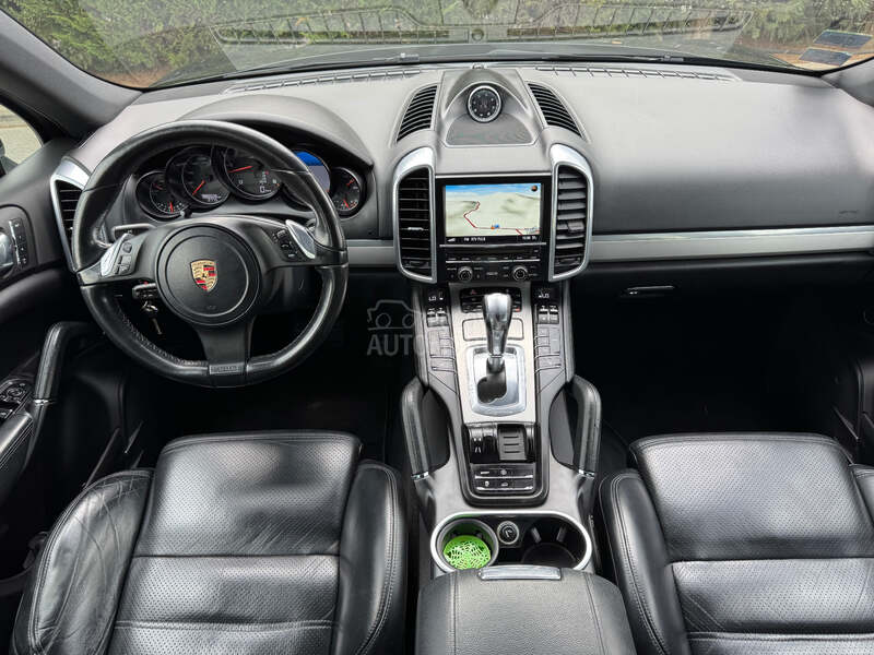 Porsche Cayenne 3.0 TDI