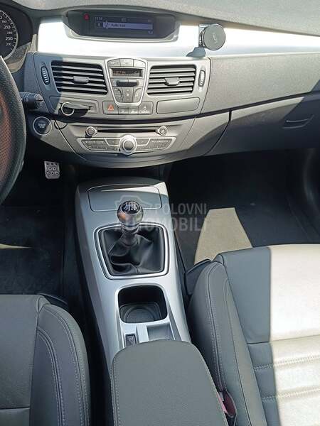 Renault Laguna 