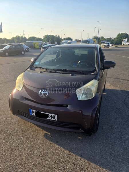 Toyota iQ 1.0