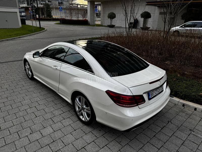 Mercedes Benz E 350 