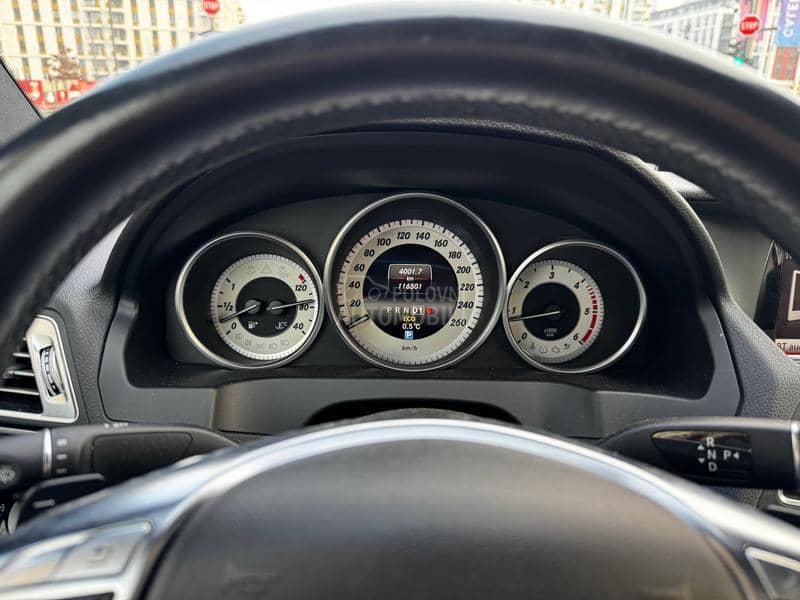 Mercedes Benz E 350 