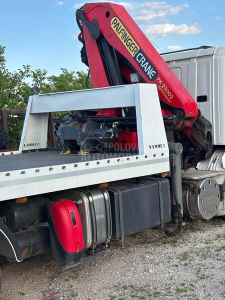 Scania P320 sa kranom