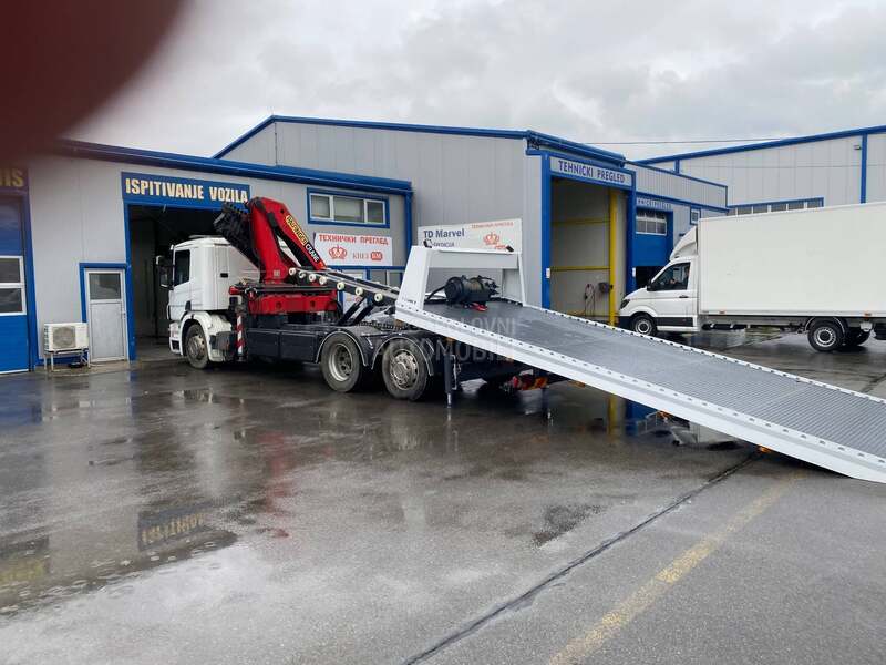 Scania P320 sa kranom