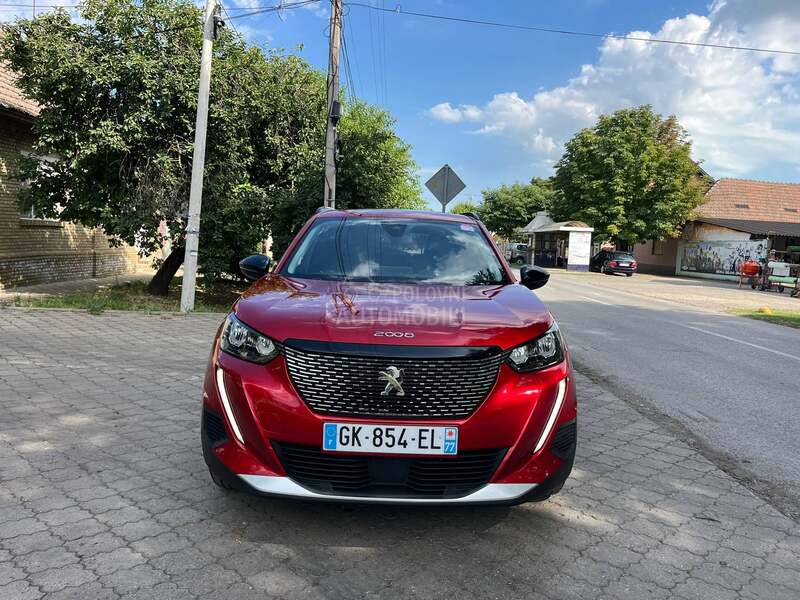 Peugeot 2008 1.5BHDI ALLURE