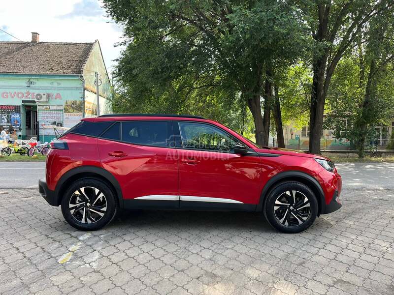 Peugeot 2008 1.5BHDI ALLURE