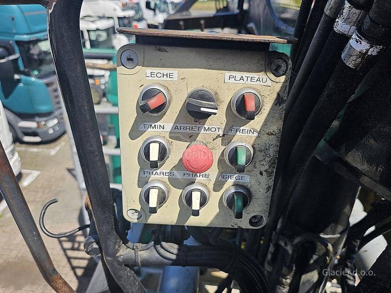 Scania R580 6X4 / LOGILIFT