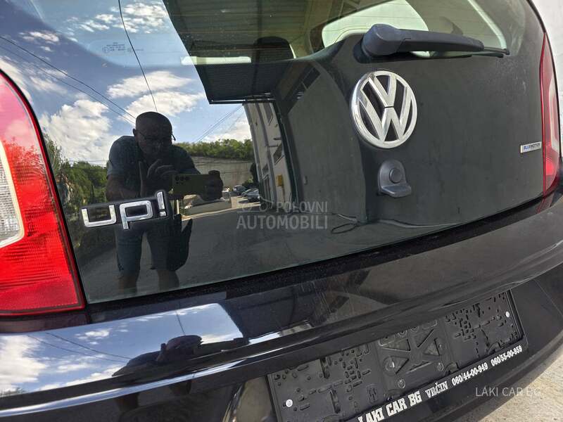Volkswagen up! 1.0 b  5 v r a t a