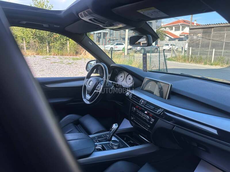 BMW X5 2.O/231/PAN0/CH