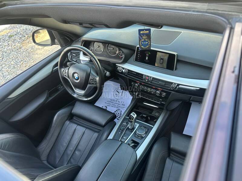 BMW X5 2.O/231/PAN0/CH