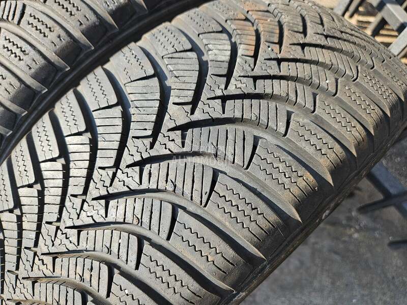 Hankook 185/60 R15 Sve sezone