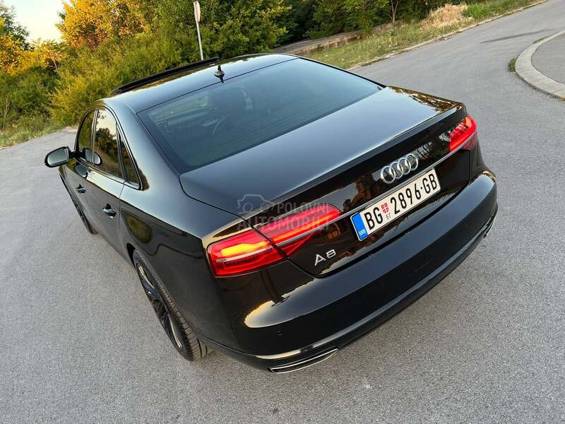 Audi A8 matrix / restaj.ling