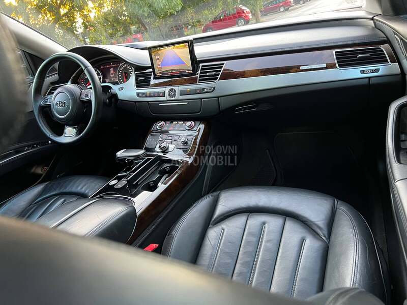 Audi A8 matrix / restaj.ling