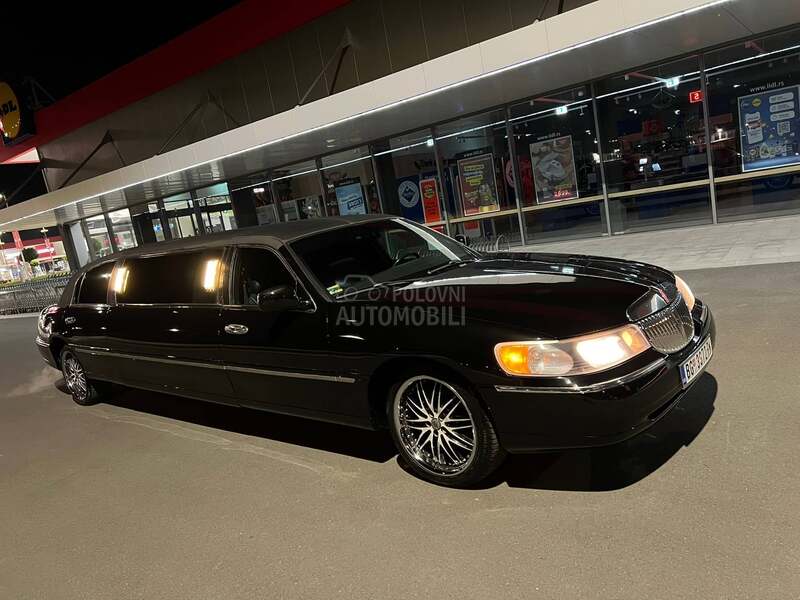 Lincoln Town car ENTERPRISES 4.6