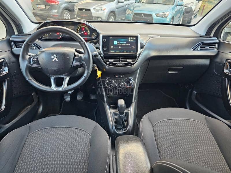 Peugeot 208 1.5hdi 100