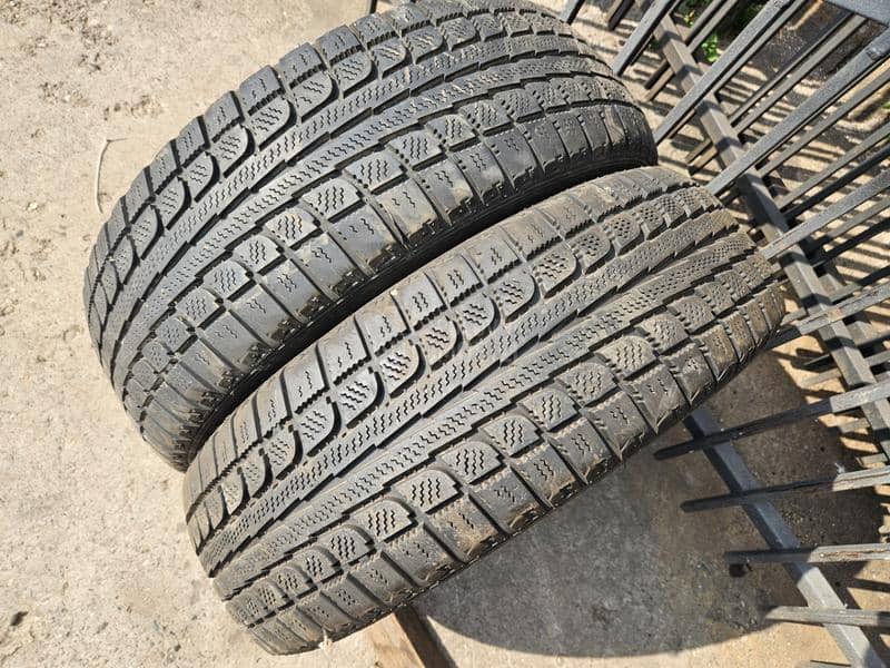 Achilles 205/65 R16 Sve sezone