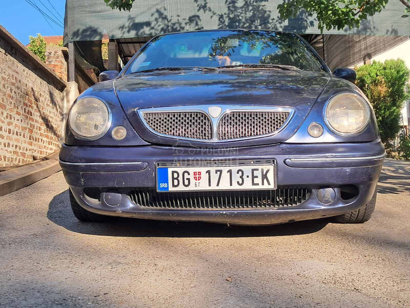 Lancia Lybra 