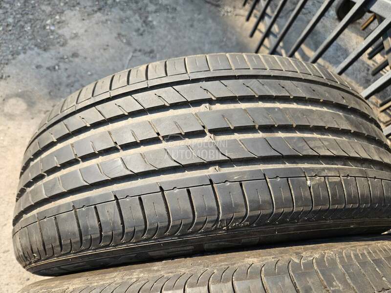 Nexen 225/55 R17 Letnja
