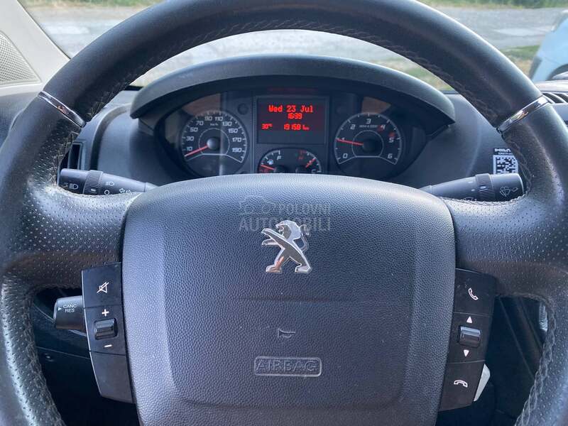 Peugeot Boxer Kombinovani 7 sedista