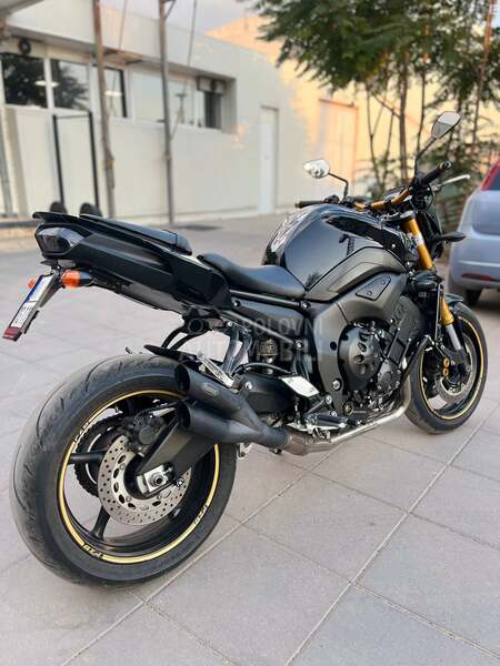 Yamaha fz8