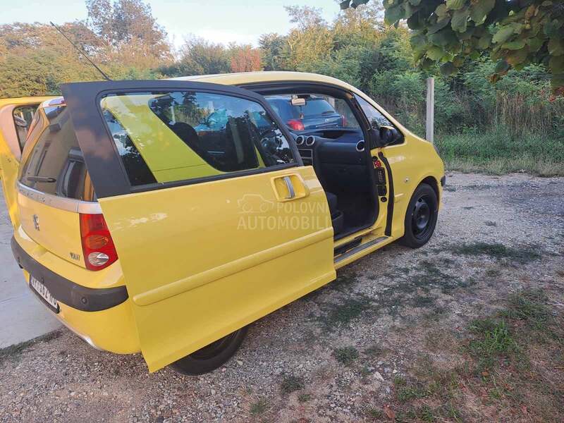 Peugeot 1007 
