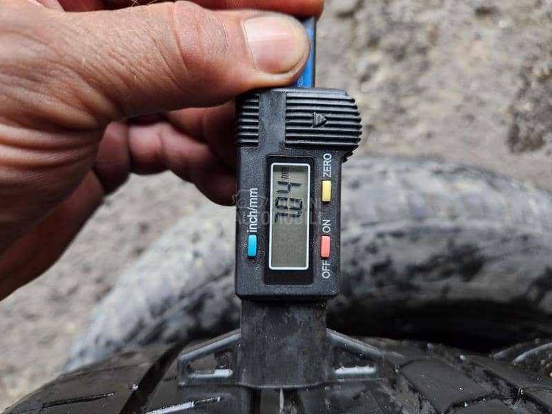 Continental 225/40 R18 Letnja