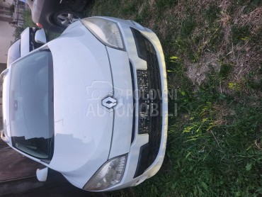 prednji branik za Renault Megane od 2009. do 2012. god.