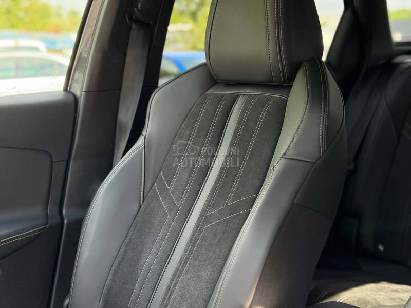 Peugeot 3008 GT/Focal/Virtual/Aut