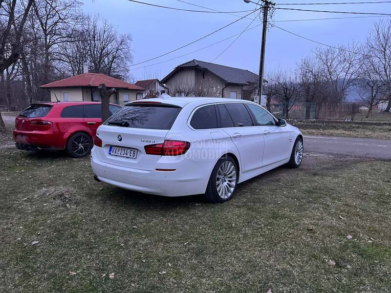 BMW 530 F11