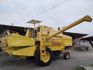 New Holland 8040