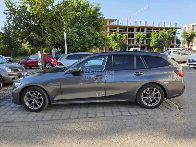 BMW 318 