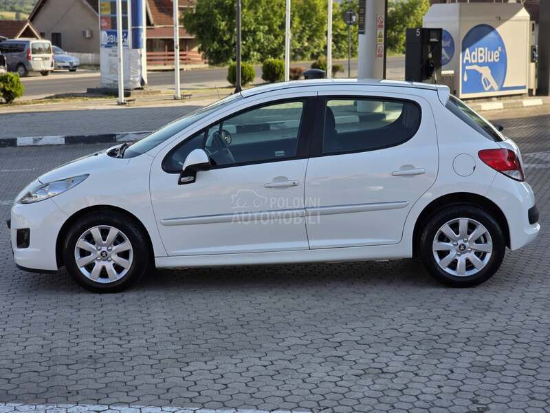 Peugeot 207 PLUS NEMA BOLJI