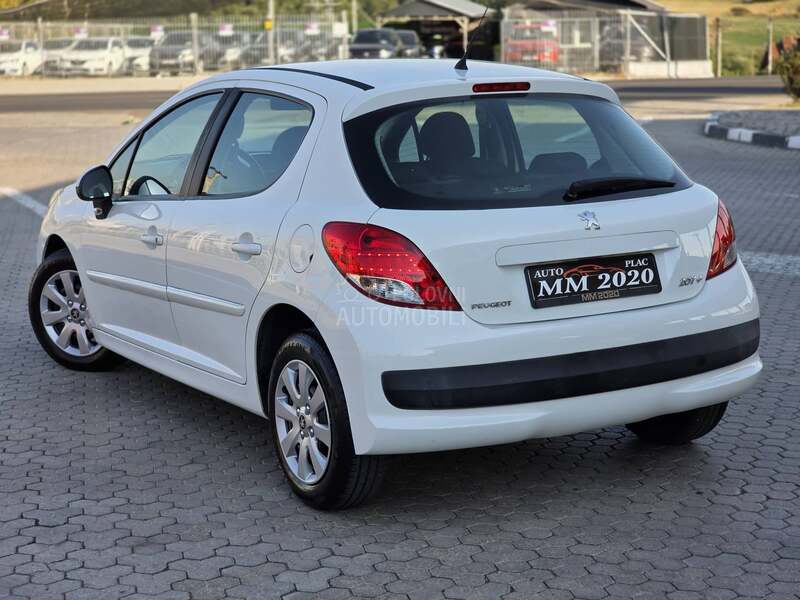 Peugeot 207 PLUS NEMA BOLJI