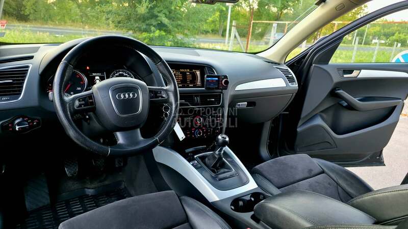 Audi Q5 2,0TDI DIODA S-LINE