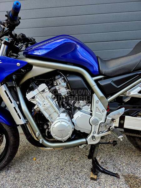 Yamaha FZS 1000 Fazer