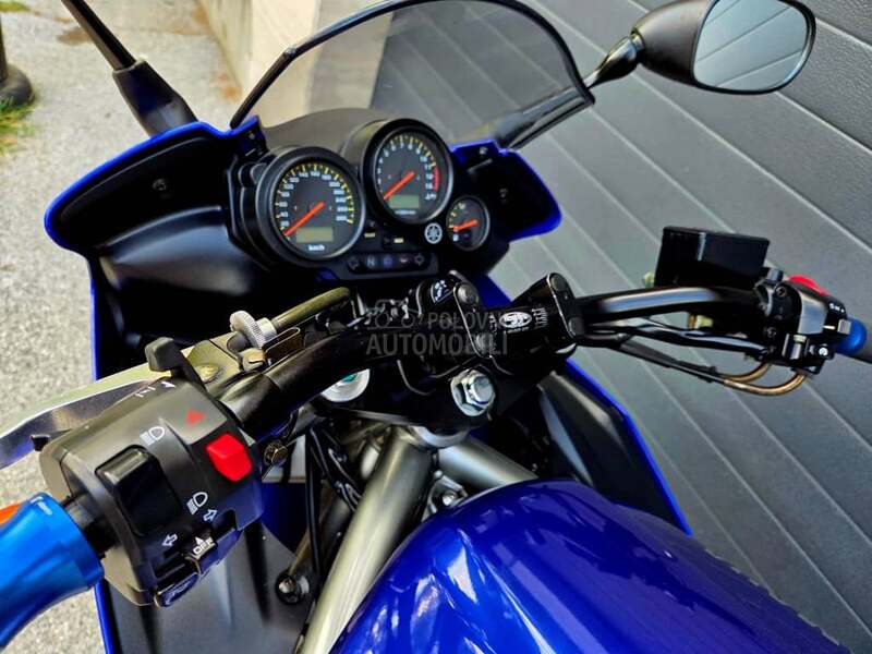 Yamaha FZS 1000 Fazer
