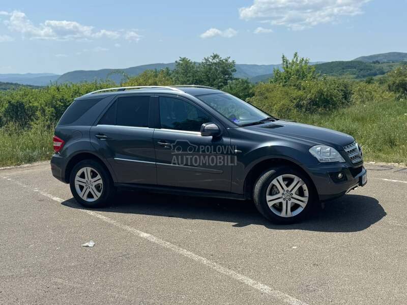 Mercedes Benz ML 350 
