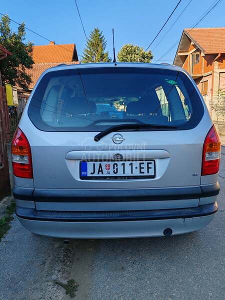 Opel Zafira 1,6