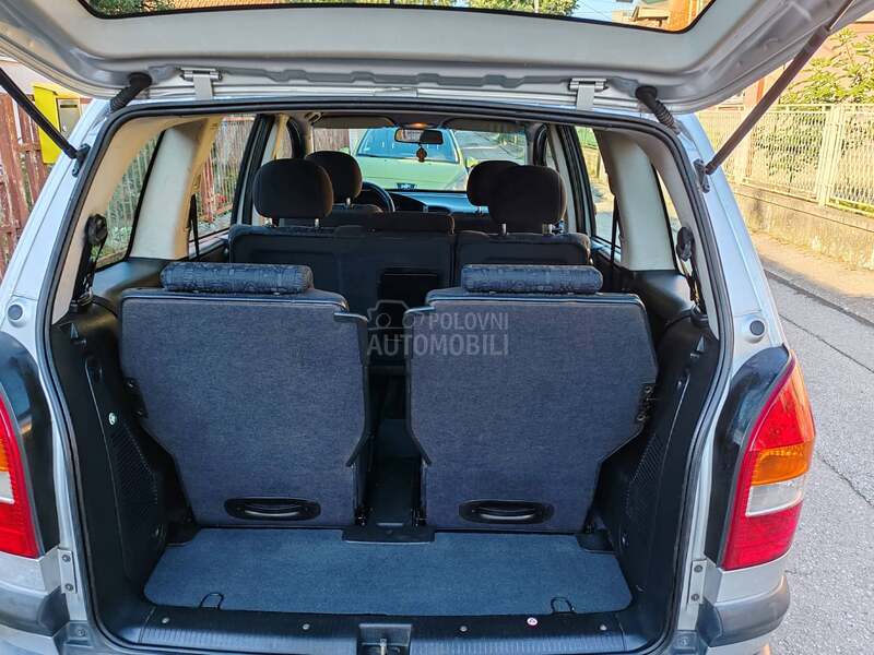 Opel Zafira 1,6