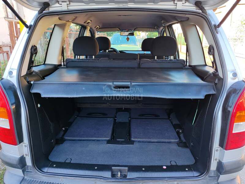 Opel Zafira 1,6