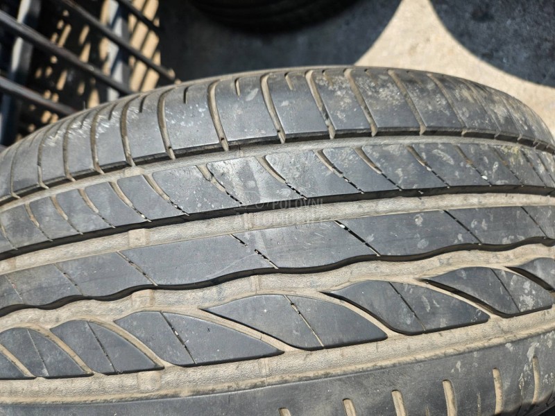 Bridgestone 215/45 R16 Letnja